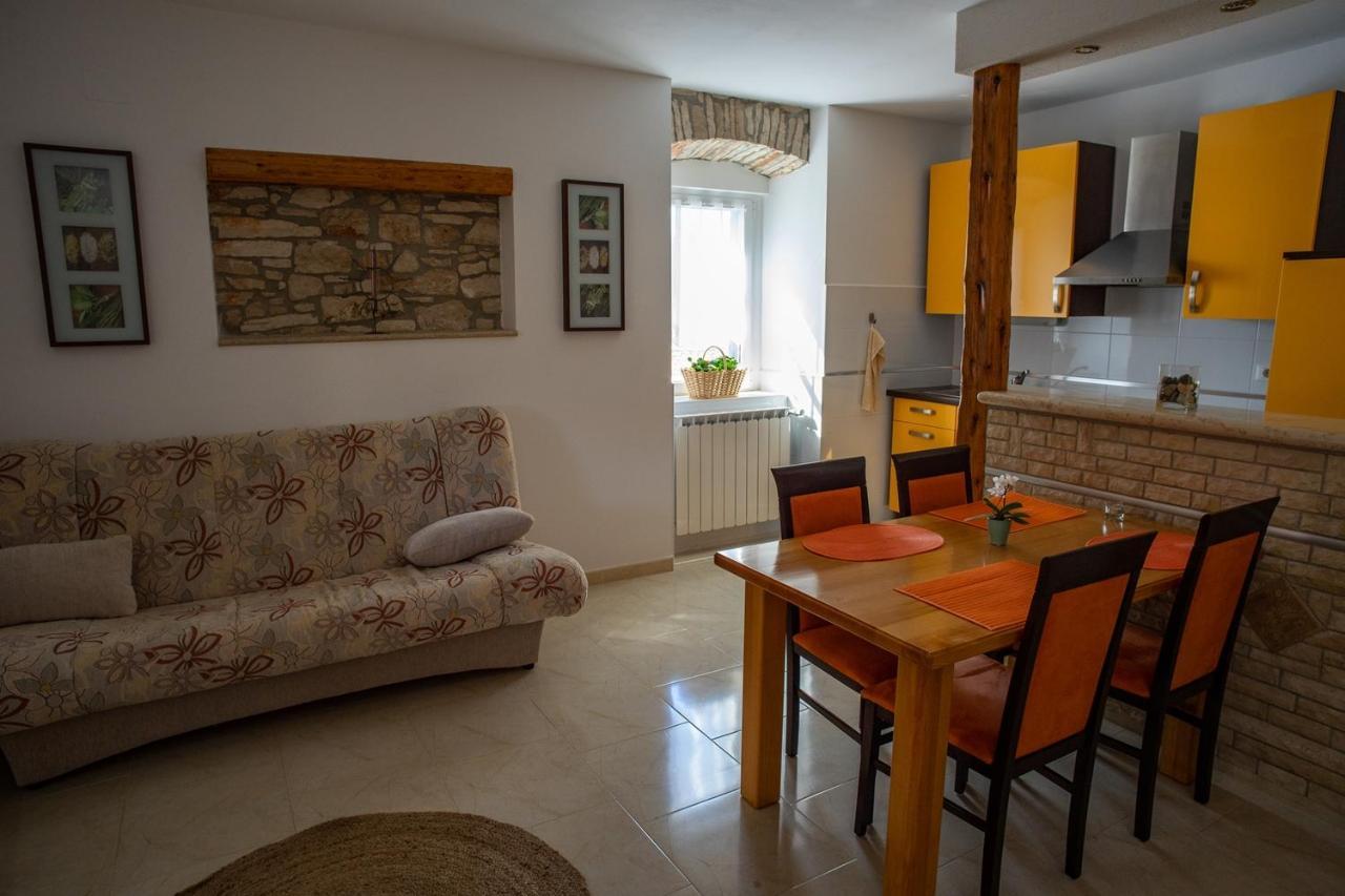 Olive Tree Apartments Umag Buitenkant foto