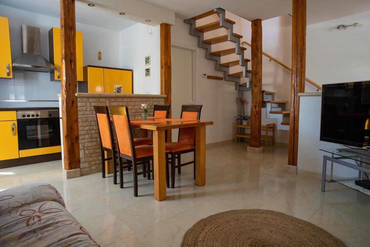 Olive Tree Apartments Umag Buitenkant foto